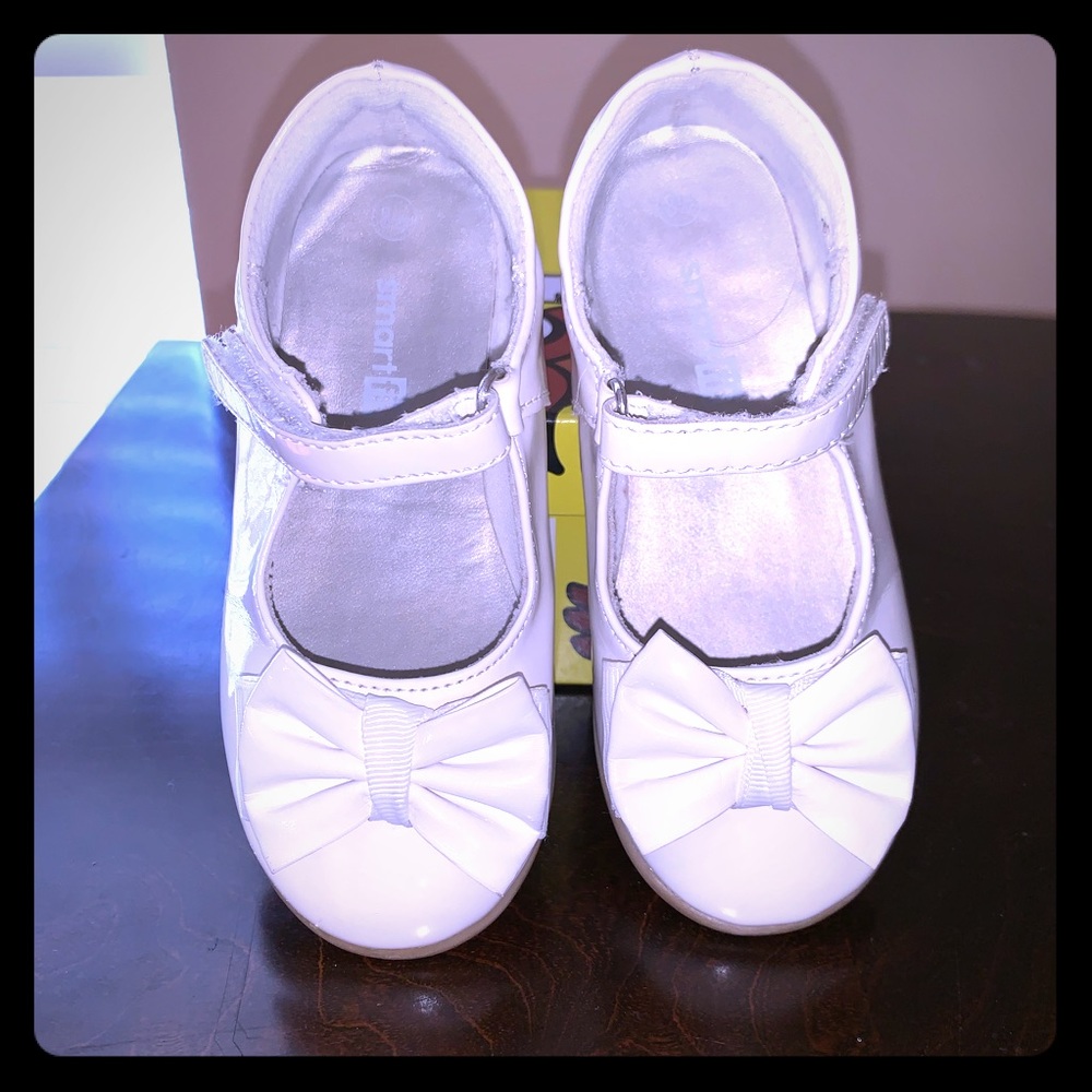 Smart Fit Elena II White Mary Jane Sz 8.5